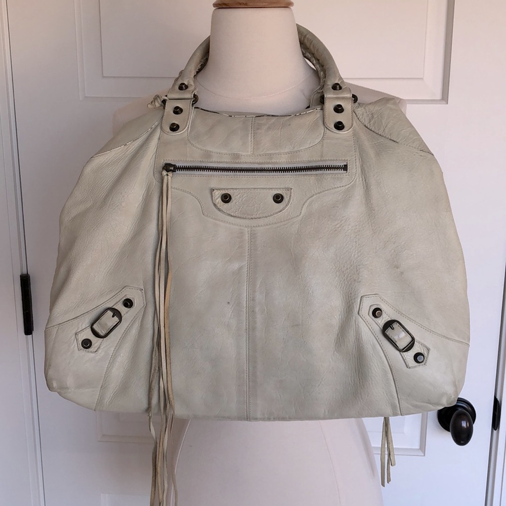 COPY - Balenciaga Twiggy Shoulder Bag Ivory